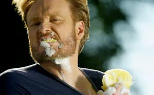 Conans trailer i TBS