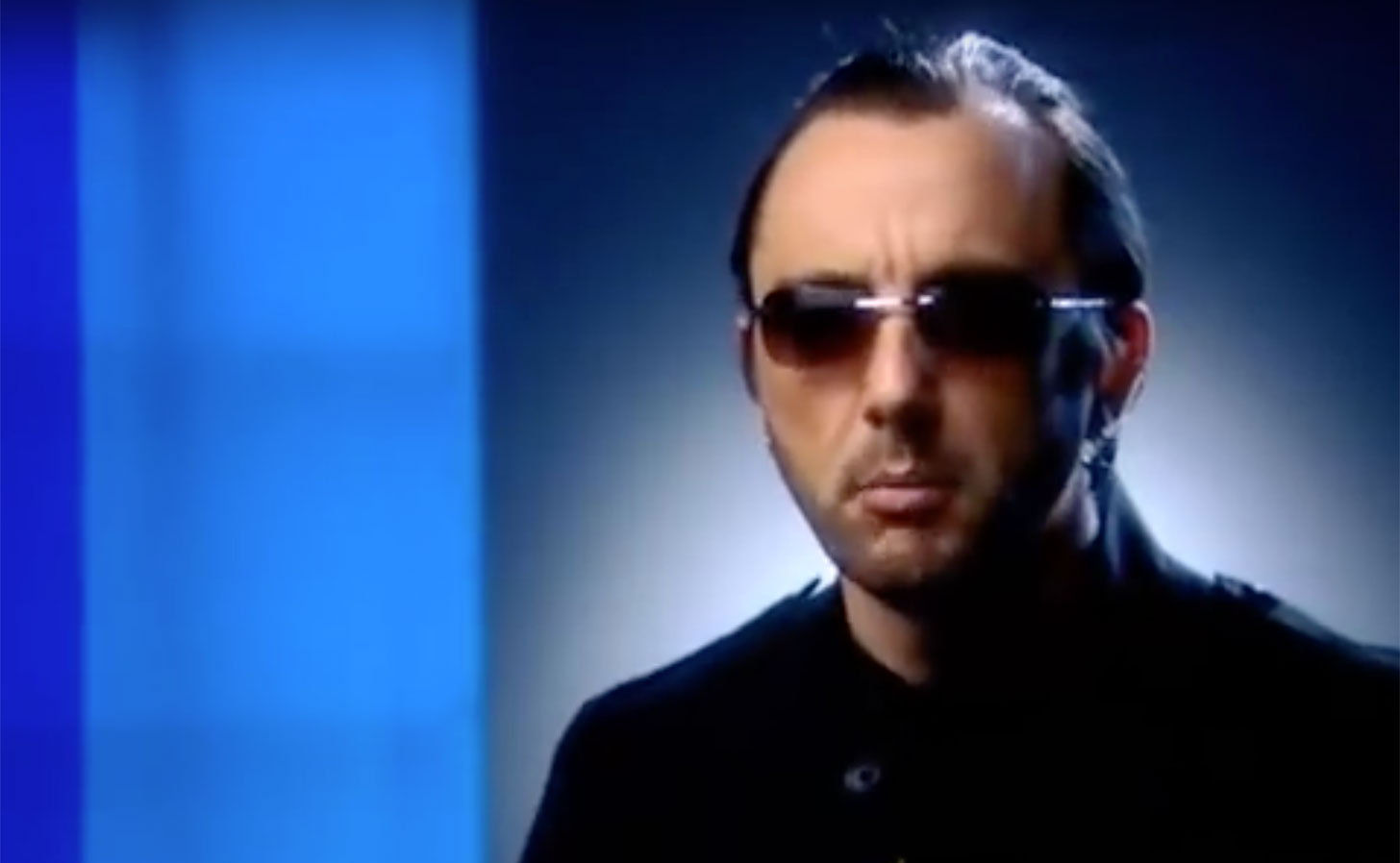 Stillbild från video